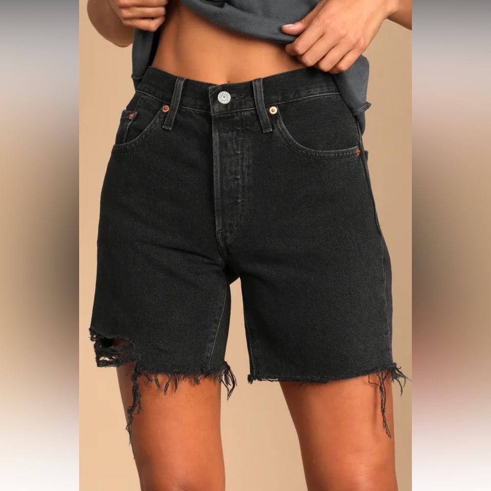 Levi’s 501 Mid Thigh Denim Shorts in Lunar Black